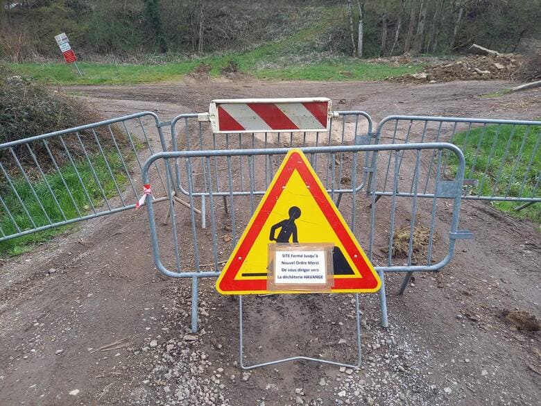 Le site des bennes à déchets verts n’est pas une déchèterie !