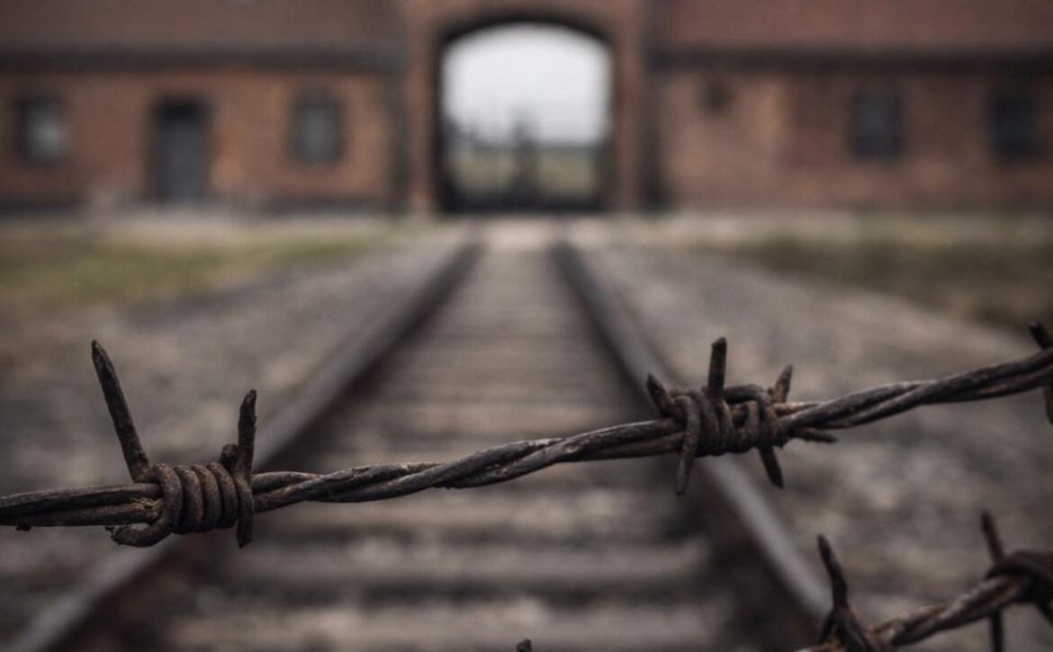 669588513_1238751758339635_1669412438778309859_n