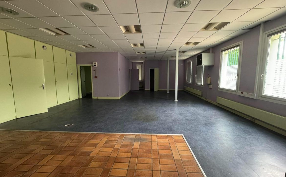 670541842_1240970931451051_8089121952618353174_n